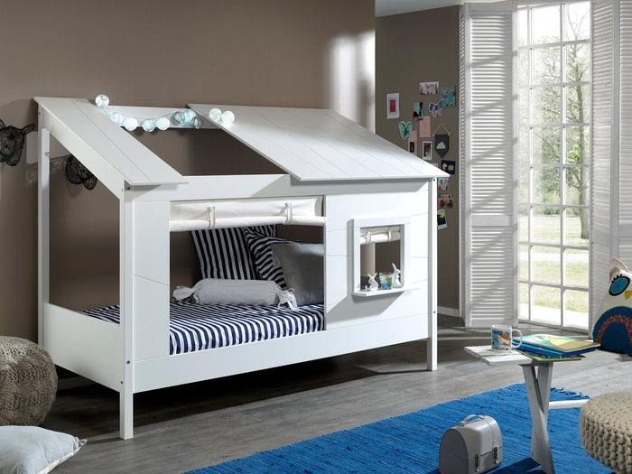 Housebed-combinatie: een house bed en een gordijn