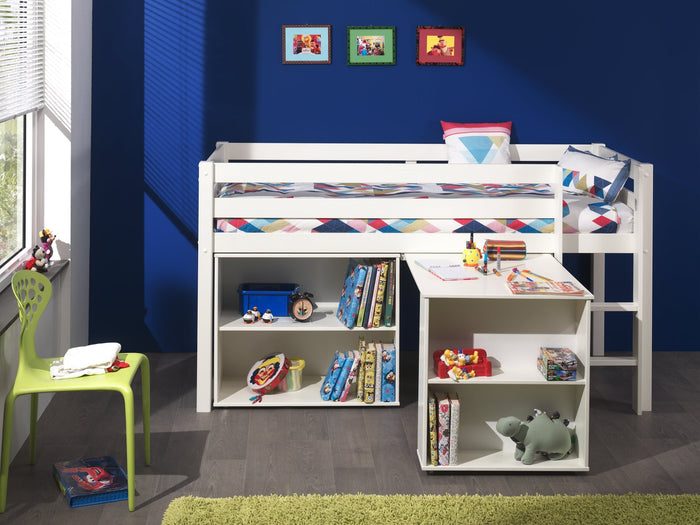 PINO-combinatie: een witte PINO hoogslaper, een PINO bureau en een PINO boekenkast