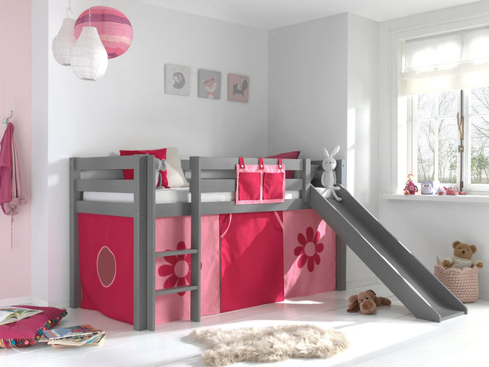 PINO-combinatie: een grijze PINO hoogslaper glijbaan en een speelgordijn pink flower