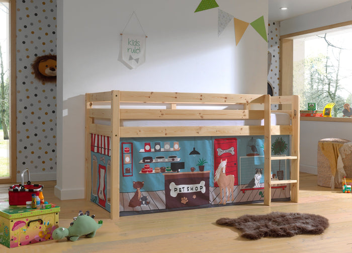 PINO-combinatie: een natuurkleurige PINO hoogslaper en een speelgordijn pet shop