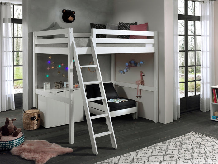 PINO-combinatie: een witte PINO mezzanine , een PINO kommode met 2 deuren en een PINO zetelbed wit