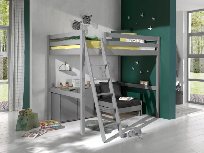 PINO-combinatie: een grijze PINO mezzanine, een PINO kommode met 2 deuren en een PINO zetelbed