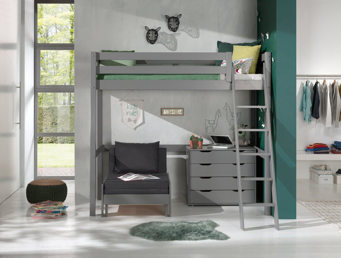 PINO-combinatie: een grijze PINO mezzanine (90x200cm), een PINO kommode 4 laden en een PINO zetelbed