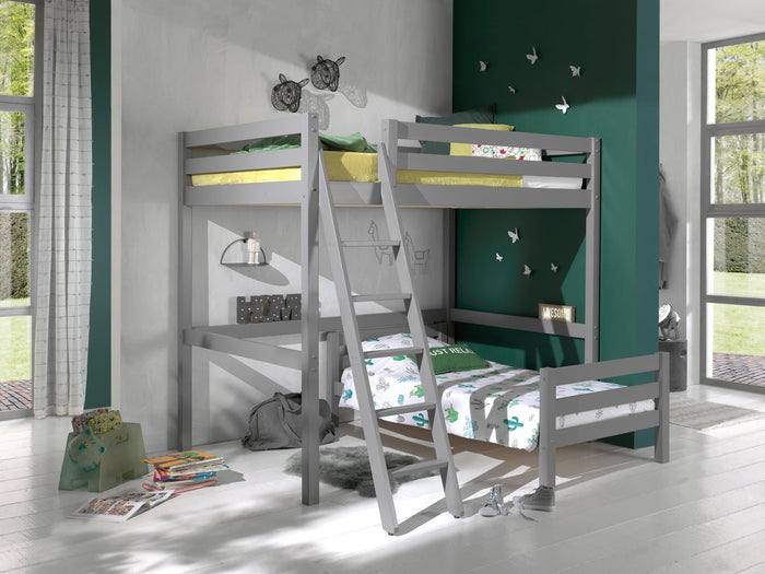 PINO-combinatie: een grijze PINO mezzanine en een PINO enkel bed